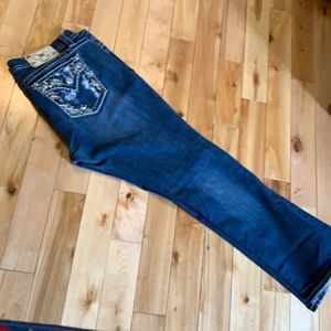 MISS ME 32×31 Easy Boot